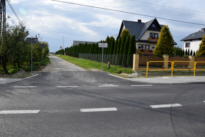 Odbiór ulicy Soleckiej w Szydłowie, odcinka drogi wojewódzkiej 756 po modernizacji