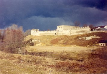 Zamek przed burz. Fot. Jan Klamczyski
